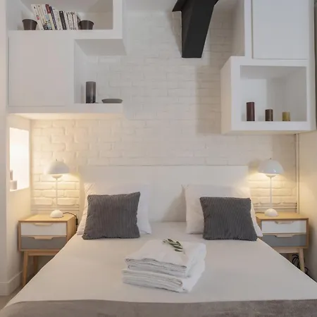Keyz - Elegant With Terrace Near The Louvre & Le Marais * パリ